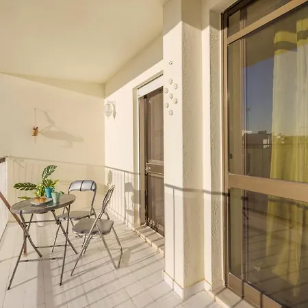 Esquina Do Mar Armação de Pêra