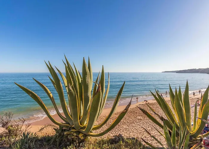 Esquina Do Mar * Armação de Pêra